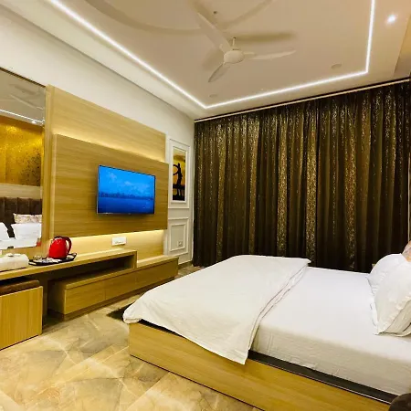 Holidayvilla & Suites Amritsar- Green Avenue Exterior photo