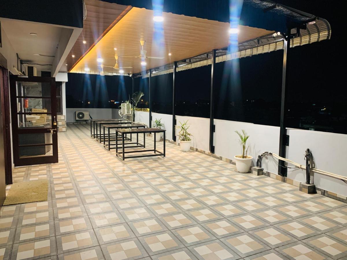 Homestay Holidayvilla & Amritsar- Green Avenue *