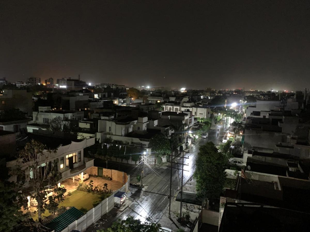 Homestay Holidayvilla & Amritsar- Green Avenue