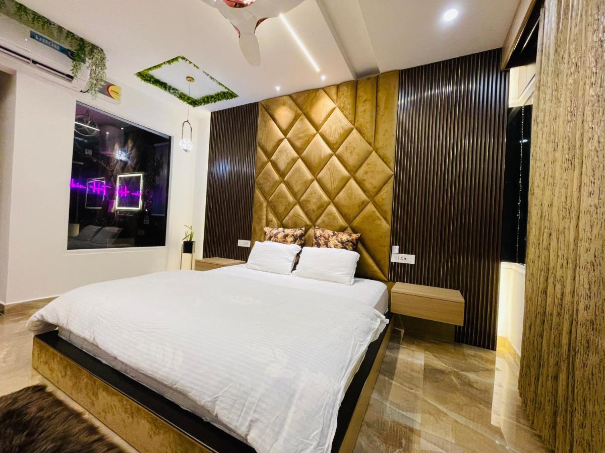 Homestay Holidayvilla & Amritsar- Green Avenue *