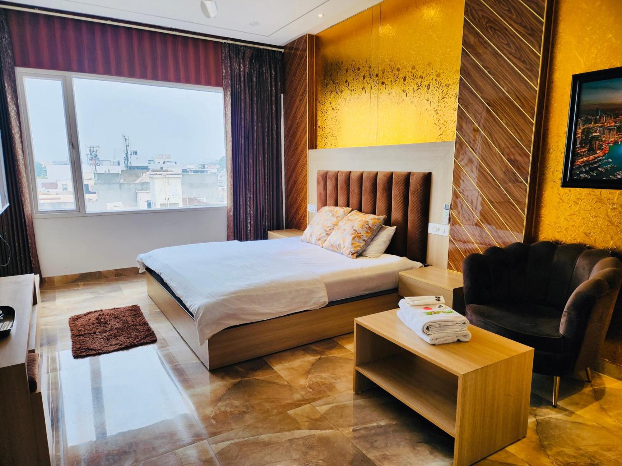 Holidayvilla & Amritsar- Green Avenue Amritsar