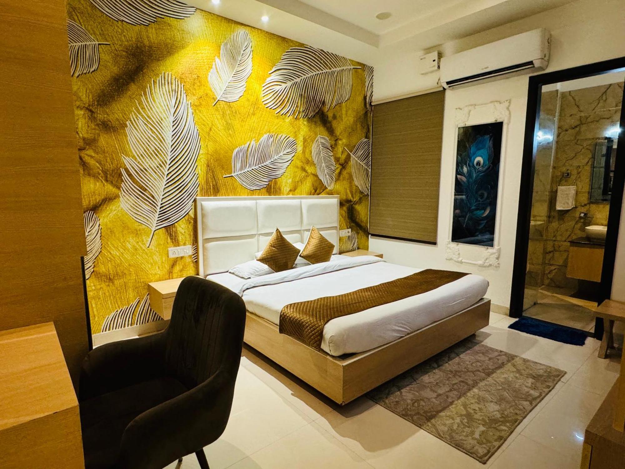 Holidayvilla & Amritsar- Green Avenue *